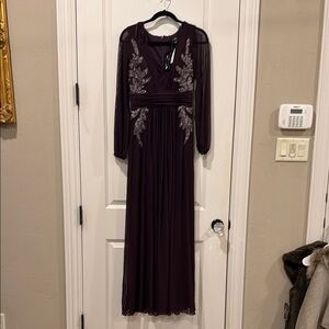 Betsy Adam Elegant Purple beaded Evening Gown size 8